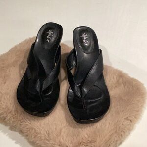 Stylish Black Women's Sandals